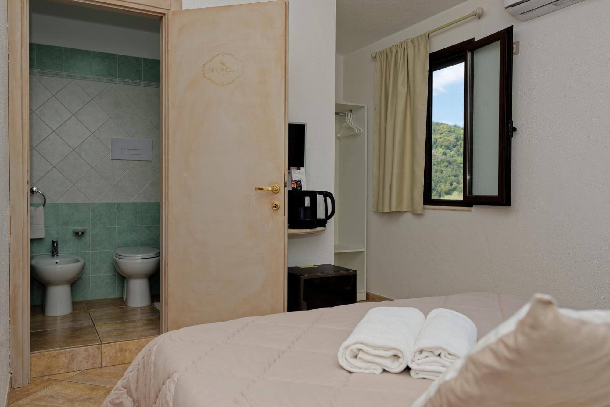 B&B Tiscali Dorgali Esterno foto